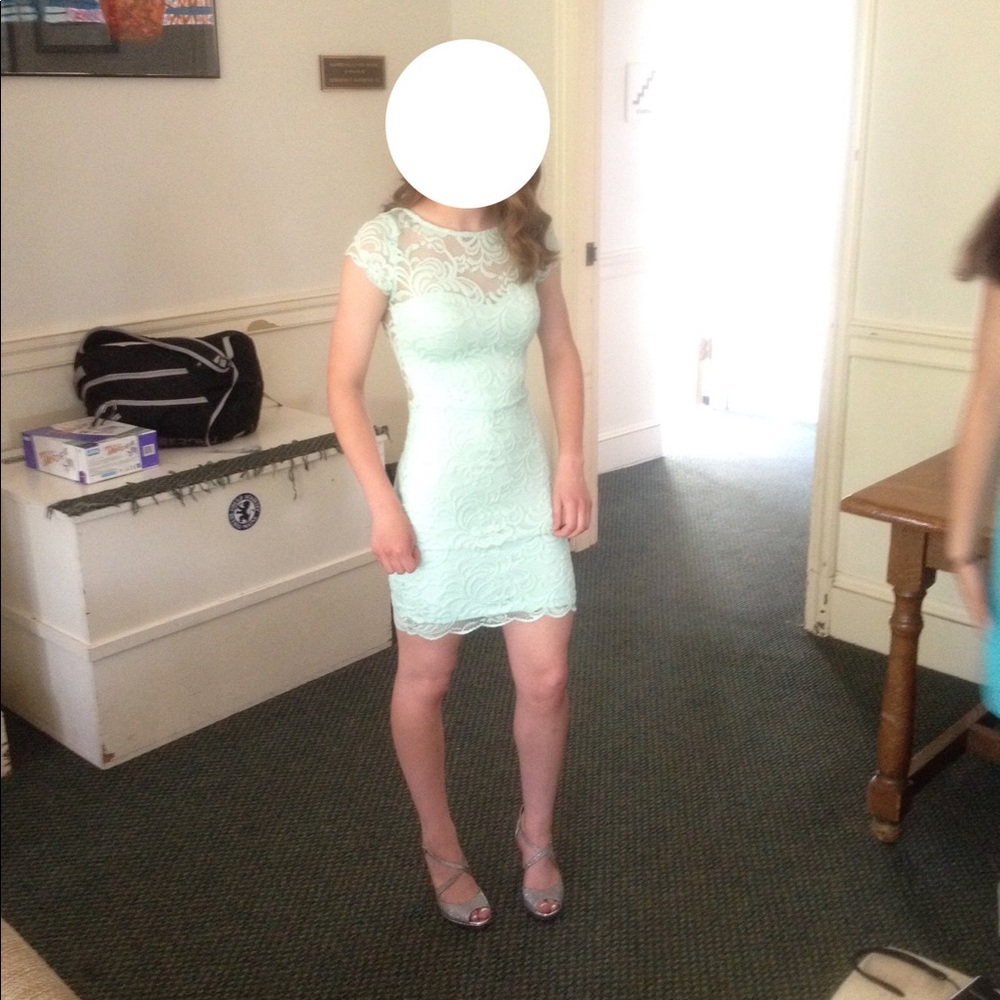 H&M Floral Lace Body-Con Dress